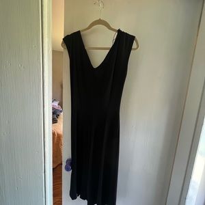 B Calm Black dress